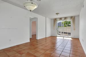 185 SE 14th Terrace APT 704, Miami, FL 33131, Sold 01/31/22