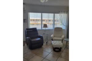 925 SW 11th Ave #14j, Hallandale Beach, FL 33009, Sold 04/06/22