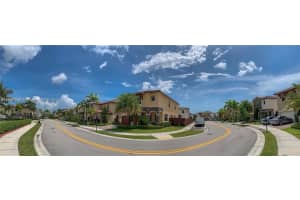 8875 NW 99th Ct, Doral, FL 33178, Sold 04/18/22