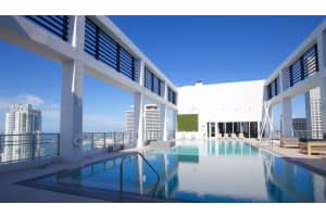 151 SE 1st St, Miami, FL 33131, Sold 02/07/22