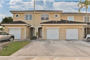 12026 SW 5th Ct, Pembroke Pines, FL 33025, Sold 03/11/22
