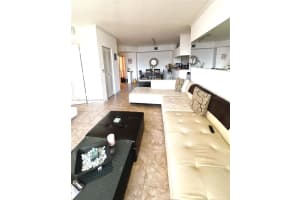 17101 N Bay Rd, Sunny Isles Beach, FL 33160, Sold 03/04/22