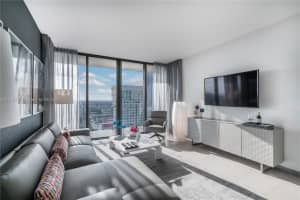 88 SW 7th St, Miami, FL 33130, Sold 03/14/22