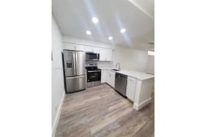 550 Bayshore Dr, Fort Lauderdale, FL 33304, Sold 02/28/22