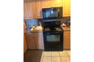 8580 SW 212th St, Cutler Bay, FL 33189, Sold 03/04/22