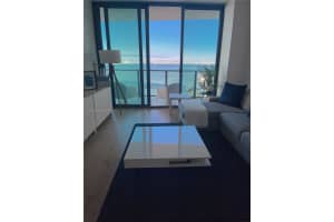 460 NE 28th St, Miami, FL 33137, Sold 04/12/22