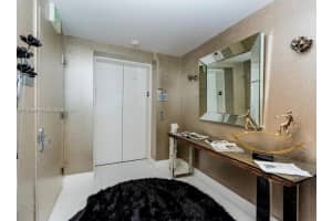 17121 Collins Ave, Sunny Isles Beach, FL 33160, Sold 03/03/22