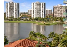 19900 E Country Club Dr APT 1116, Aventura, FL 33180, Sold 03/02/22