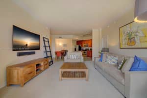 3001 NE 185th St, Aventura, FL 33180, Sold 03/04/22