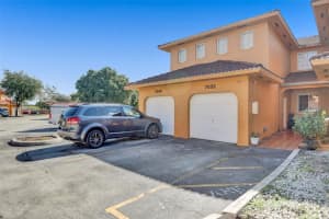 7532 NW 176th Terrace, Hialeah, FL 33015, Sold 02/18/22