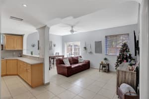 7532 NW 176th Terrace, Hialeah, FL 33015, Sold 02/18/22