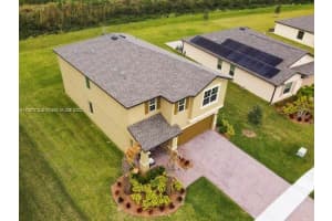 932 Bent Creek Dr, Fort Pierce, FL 34947, Sold 03/25/22