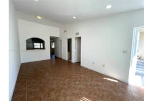 1271 SE 29th St, Homestead, FL 33035, Sold 03/04/22