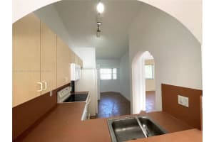 1271 SE 29th St, Homestead, FL 33035, Sold 03/04/22