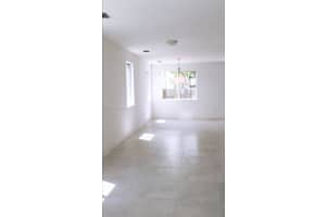 10232 NW 71st Terrace, Doral, FL 33178, Sold 06/08/22