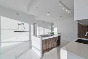 851 NE 1st Ave, Miami, FL 33132, Sold 08/23/22