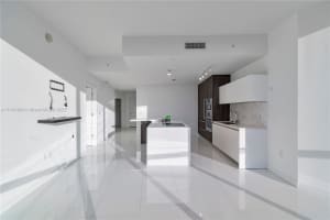 851 NE 1st Ave, Miami, FL 33132, Sold 08/23/22