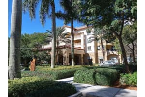 16102 Emerald Estates Dr, Weston, FL 33331, Sold 03/17/22