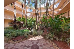 8400 SW 133rd Avenue Rd, Miami, FL 33183, Sold 04/13/22