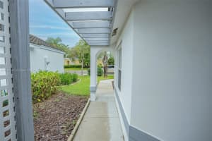 9248 Arborwood Cir, Davie, FL 33328, Sold 03/01/22