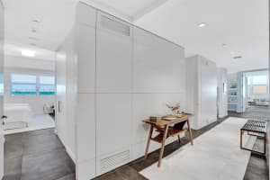 201 Aqua Ave, Miami Beach, FL 33141, Sold 04/08/22