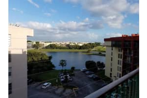 9686 Fontainebleau Blvd, Miami, FL 33172, Sold 03/31/22