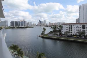 3250 NE 188th St APT 407, Aventura, FL 33180, Sold 05/16/22