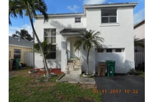 4265 SW 72nd Terrace, Davie, FL 33314, Sold 02/28/22