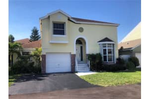 1171 SW 108th Way, Davie, FL 33324, Sold 04/01/22