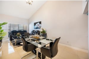 9417 Fontainebleau Blvd, Miami, FL 33172, Sold 02/11/22