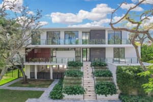 3650 Stewart Ave, Miami, FL 33133, Sold 07/29/22