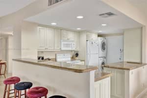 3850 Galt Ocean Dr APT 1407, Fort Lauderdale, FL 33308, Sold 04/21/22