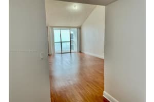 4868 NW 97th Ct #358, Doral, FL 33178, Sold 02/25/22