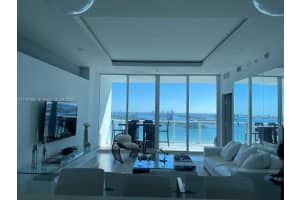 2020 N Bayshore Dr APT 2706, Miami, FL 33137, Sold 02/10/22
