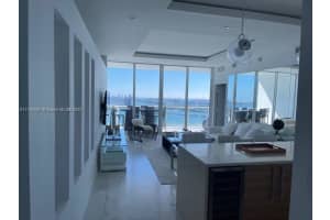 2020 N Bayshore Dr APT 2706, Miami, FL 33137, Sold 02/10/22