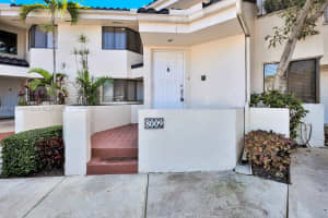 8009 NW 15th Manor, Plantation, FL 33322, Sold 03/11/22