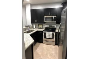 371 SW 122nd Ave #371, Pembroke Pines, FL 33025, Sold 03/28/22