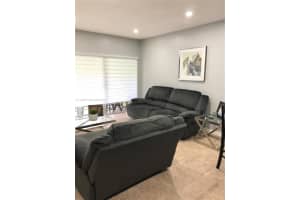 371 SW 122nd Ave #371, Pembroke Pines, FL 33025, Sold 03/28/22