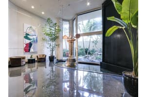 20191 E Country Club Dr APT 801, Aventura, FL 33180, Sold 05/18/22