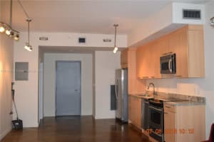 2001 Meridian Ave, Miami Beach, FL 33139, Sold 03/11/22