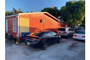 1263 SW 130th Ave, Miami, FL 33184, Sold 01/28/22