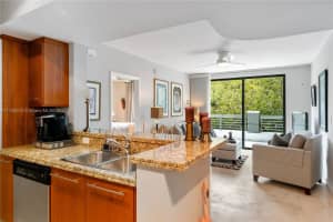 110 Washington Ave APT 2319, Miami Beach, FL 33139, Sold 02/23/22