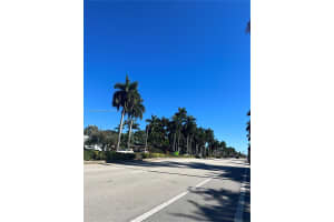 2501 S Ocean Dr PH 28, Hollywood, FL 33019, Sold 03/11/22