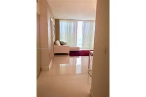 1800 N Bayshore Dr, Miami, FL 33132, Sold 03/11/22