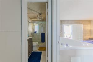 1340 Lincoln Rd APT 805, Miami Beach, FL 33139, Sold 03/31/22