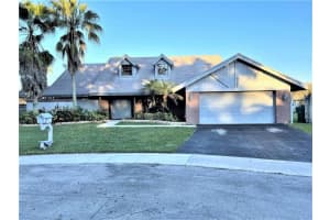 8645 SW 57th Manor, Cooper City, FL 33328, Sold 03/31/22