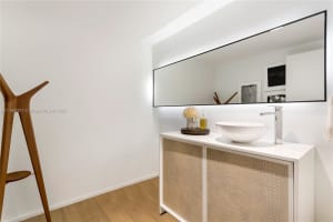 3201 NE 183rd St, Aventura, FL 33160, Sold 01/25/22