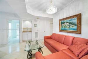 4775 Collins Ave, Miami, FL 33140, Sold 03/08/22