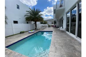 7439 NW 103rd Ct, Doral, FL 33178, Sold 03/29/22