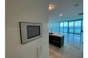 17001 Collins Ave, Sunny Isles Beach, FL 33160, Sold 03/30/22